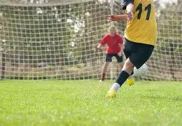 曹云金辟谣,与长腿美女,同行非恋情,南宫28NG娱乐,南宫28NG娱乐官网