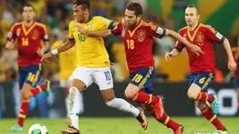 上海队不敌新疆队，周琦斩获25分15板，范子铭贡献20分10板